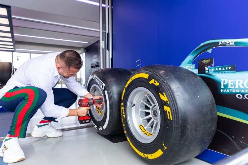 IL PITSTOP: A Multi-Sensory Ride to Success